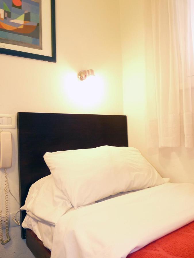 Hotel Arcos Mar del Plata Bilik gambar